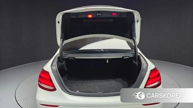 Mercedes-Benz E-Class W213 id 3893789 из Кореи 11