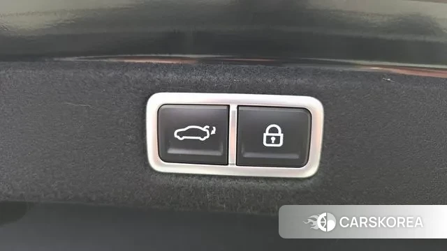 Hyundai Grandeur Hybrid (GN7) id 3711738 из Кореи 11