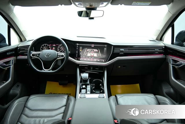 Volkswagen Touareg id 4275472 из Китая 11