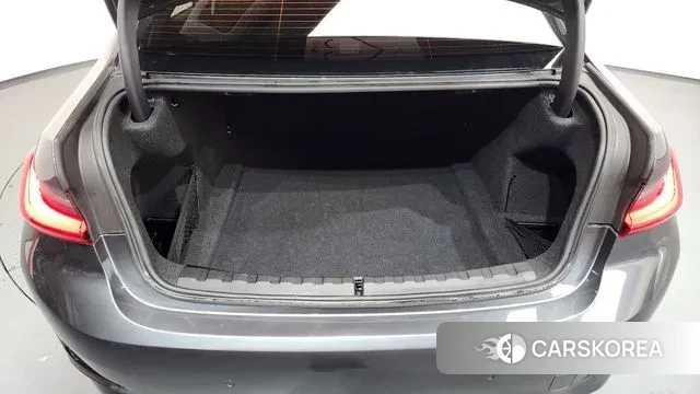 BMW 3 Series (G20) id 3771146 из Кореи 11