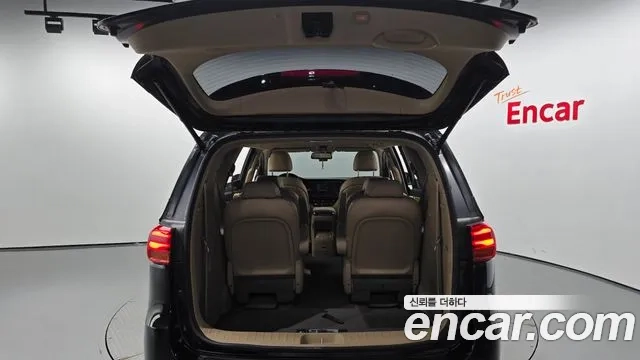 Kia The New Carnival id 2928191 из Кореи 11