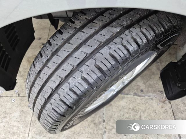 Hyundai The New Grand Starex id 3885975 из Кореи 11