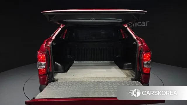 Ssangyong Rexton Sports id 3736904 из Кореи 11