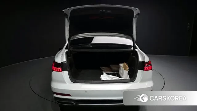 Audi A6 (C8) id 3168908 из Кореи 11