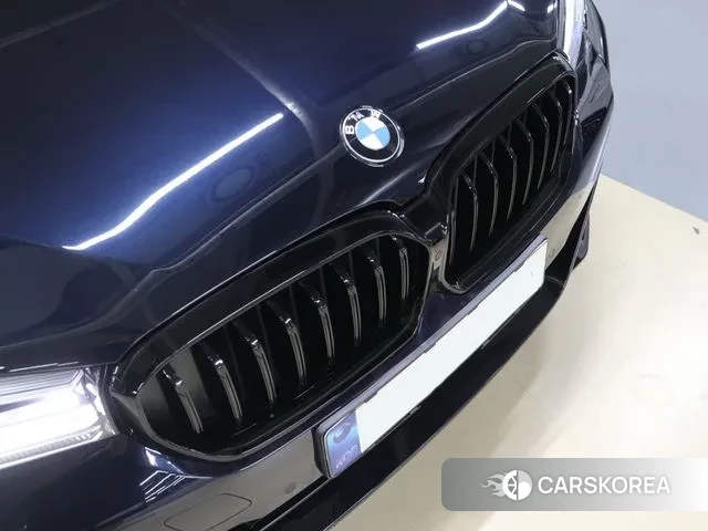 BMW 5 Series (G30) id 3020964 из Кореи 11