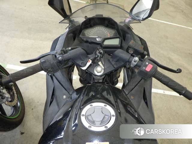 Kawasaki NINJA 250 id 3947323 из Японии 11
