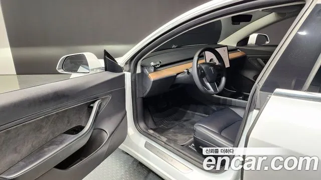 Tesla Model 3 id 2572125 из Кореи 11