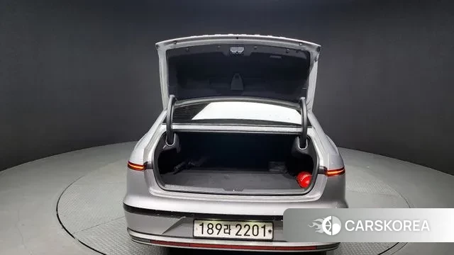 Hyundai Grandeur (GN7) id 3168723 из Кореи 11