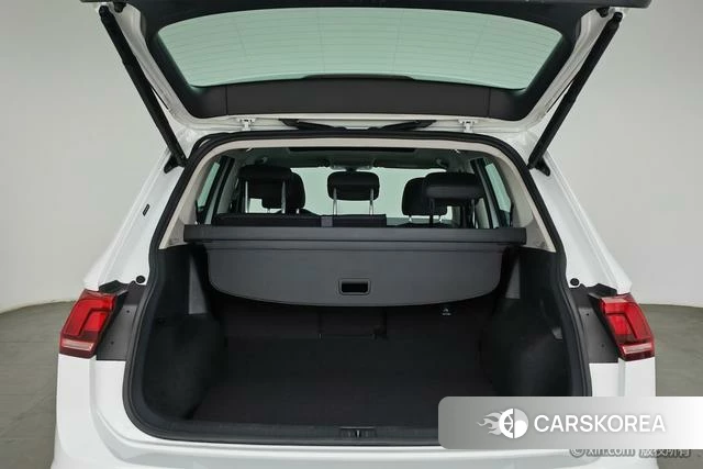 Volkswagen Tiguan L id 4335839 из Китая 11