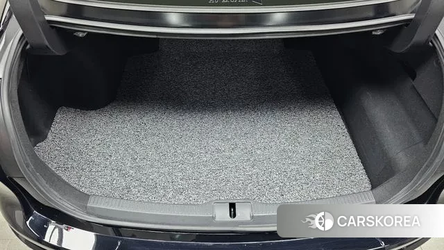 Toyota Crown Crossover id 3599932 из Кореи 11