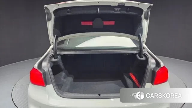 BMW 5 Series (G30) id 3779273 из Кореи 11