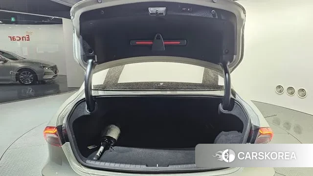 Hyundai The New Grandeur IG Hybrid id 3573225 из Кореи 11