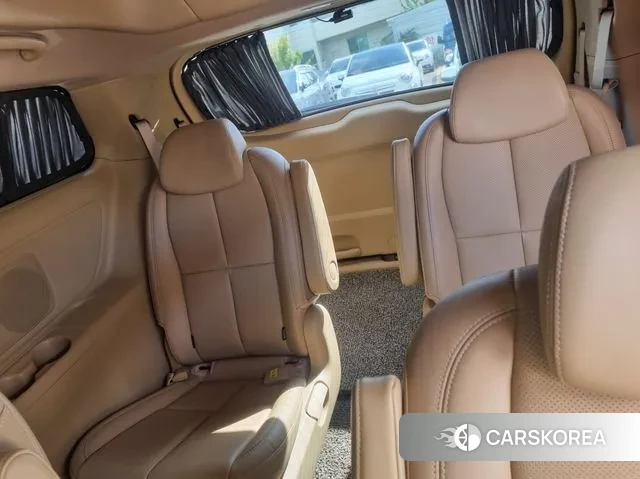 Kia All New Carnival id 3284893 из Кореи 11