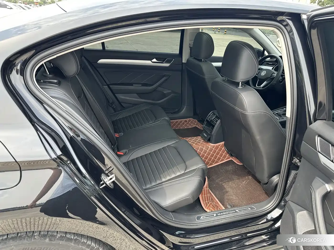 Volkswagen Magotan id 4547345 из Китая 11