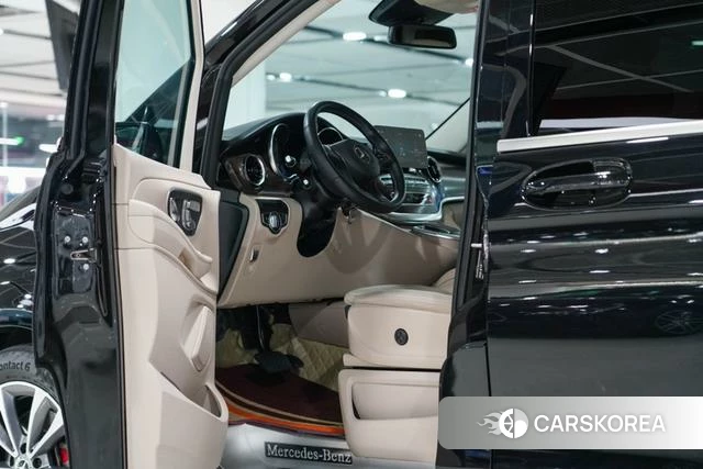 Mercedes-Benz V-class id 4275537 из Китая 11