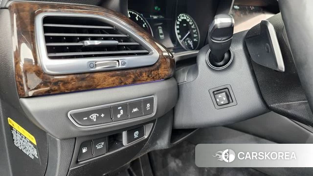 Genesis G90 id 4624875 из Кореи 11