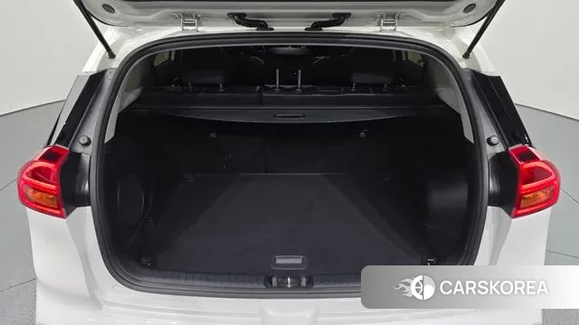 Kia Niro EV id 3059473 из Кореи 11