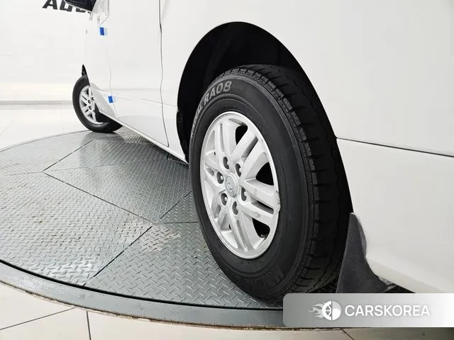 Hyundai The New Grand Starex id 3313499 из Кореи 11