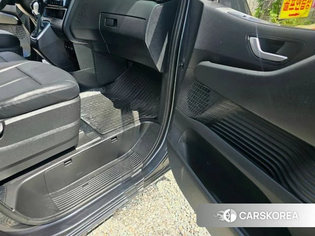 Hyundai Staria id 4768189 из Кореи 11