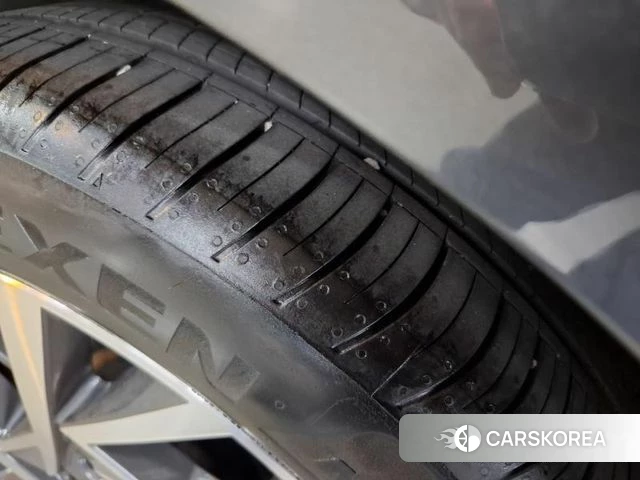 Hyundai Grandeur (GN7) id 4879756 из Кореи 11