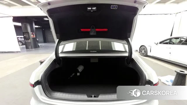 Hyundai Grandeur Hybrid (GN7) id 3758416 из Кореи 11