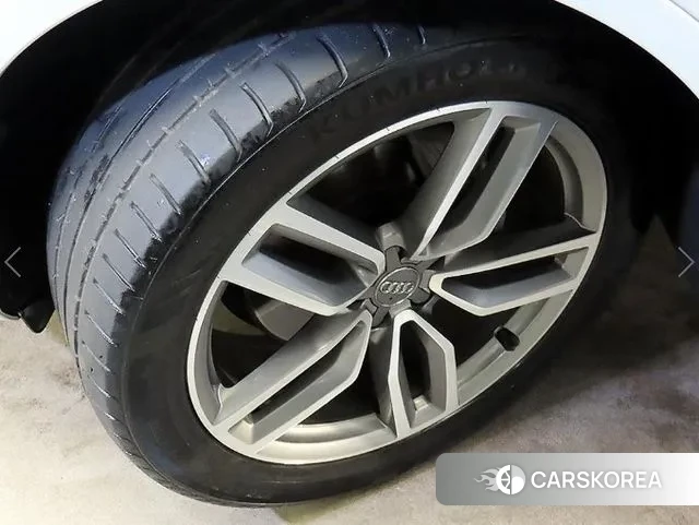 Audi Q7 (4M) id 3494273 из Кореи 11