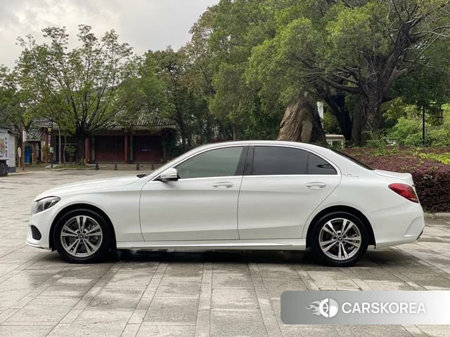 Mercedes-Benz Class C id 3896251 из Китая 11