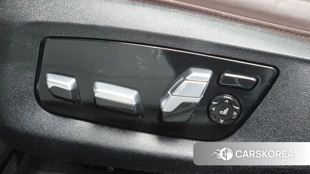 BMW 5 Series (G30) id 4385069 из Кореи 11