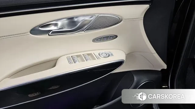 Genesis GV70 id 3042965 из Кореи 11