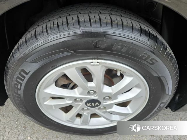 Kia Come New K3 id 4392682 из Кореи 11