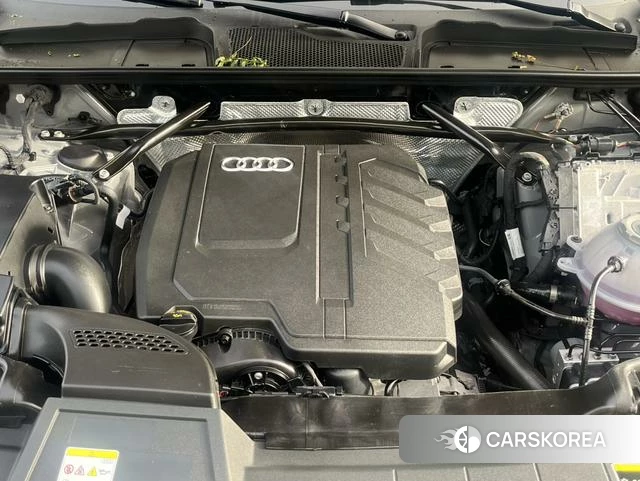 Audi Q5L id 4300421 из Китая 11