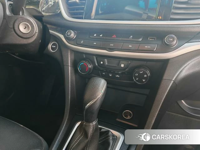 Buick Yinglang id 3869835 из Китая 11