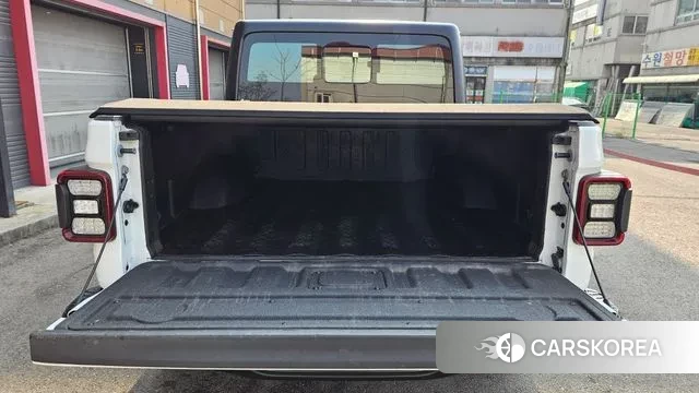 Jeep Gladiator (JT) id 3702523 из Кореи 11