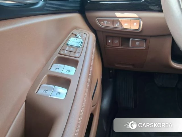 Genesis G90 id 4702550 из Кореи 10