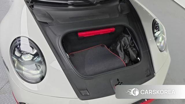 Porsche 911(992) id 4443927 из Кореи 11