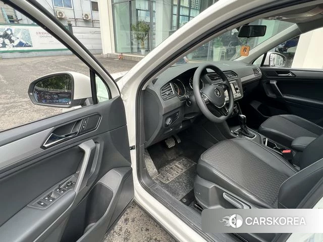 Volkswagen Tiguan L id 4258438 из Китая 11