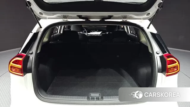 Kia The New Niro id 2980804 из Кореи 11