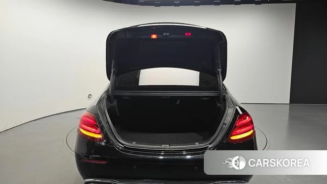 Mercedes-Benz E-Class W213 id 4594978 из Кореи 11