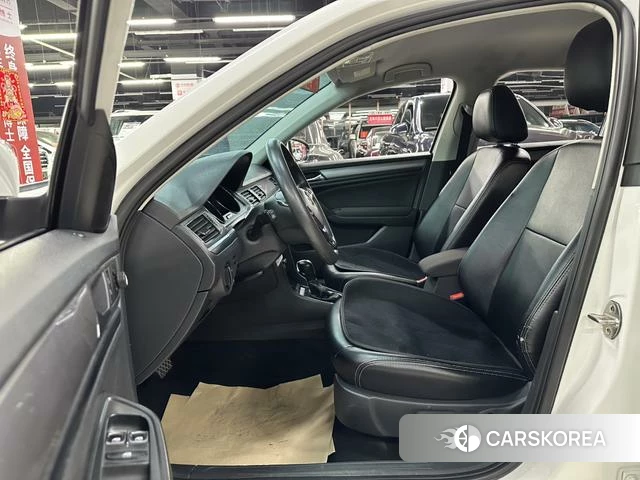 Volkswagen Bora id 4218220 из Китая 11