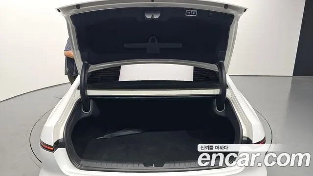 Hyundai Grandeur Hybrid (GN7) id 2874173 из Кореи 11