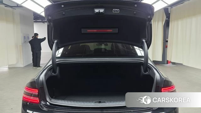 Genesis Electrified G80 (RG3) id 3806468 из Кореи 11