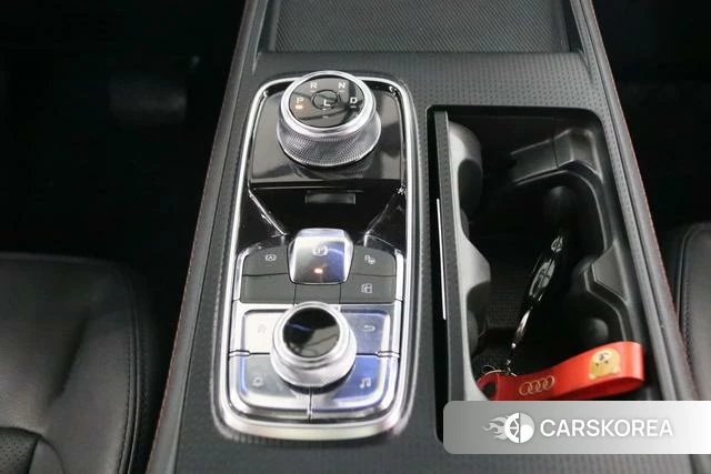 Ford Lingyu PHEV id 4380558 из Китая 11