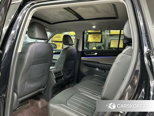 Volkswagen Tourang id 4297522 из Китая 11