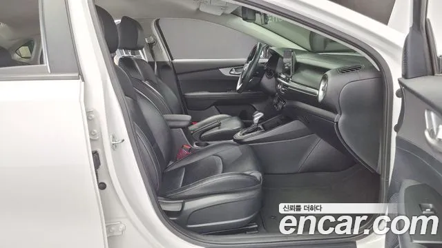 Kia Come New K3 id 2666588 из Кореи 11