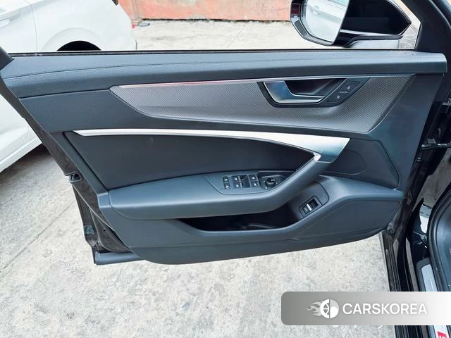 Audi A6L id 4263348 из Китая 11