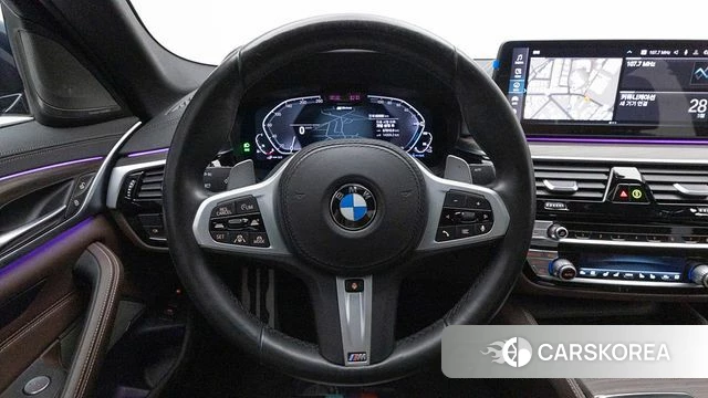 BMW 5 Series (G30) id 4434537 из Кореи 11