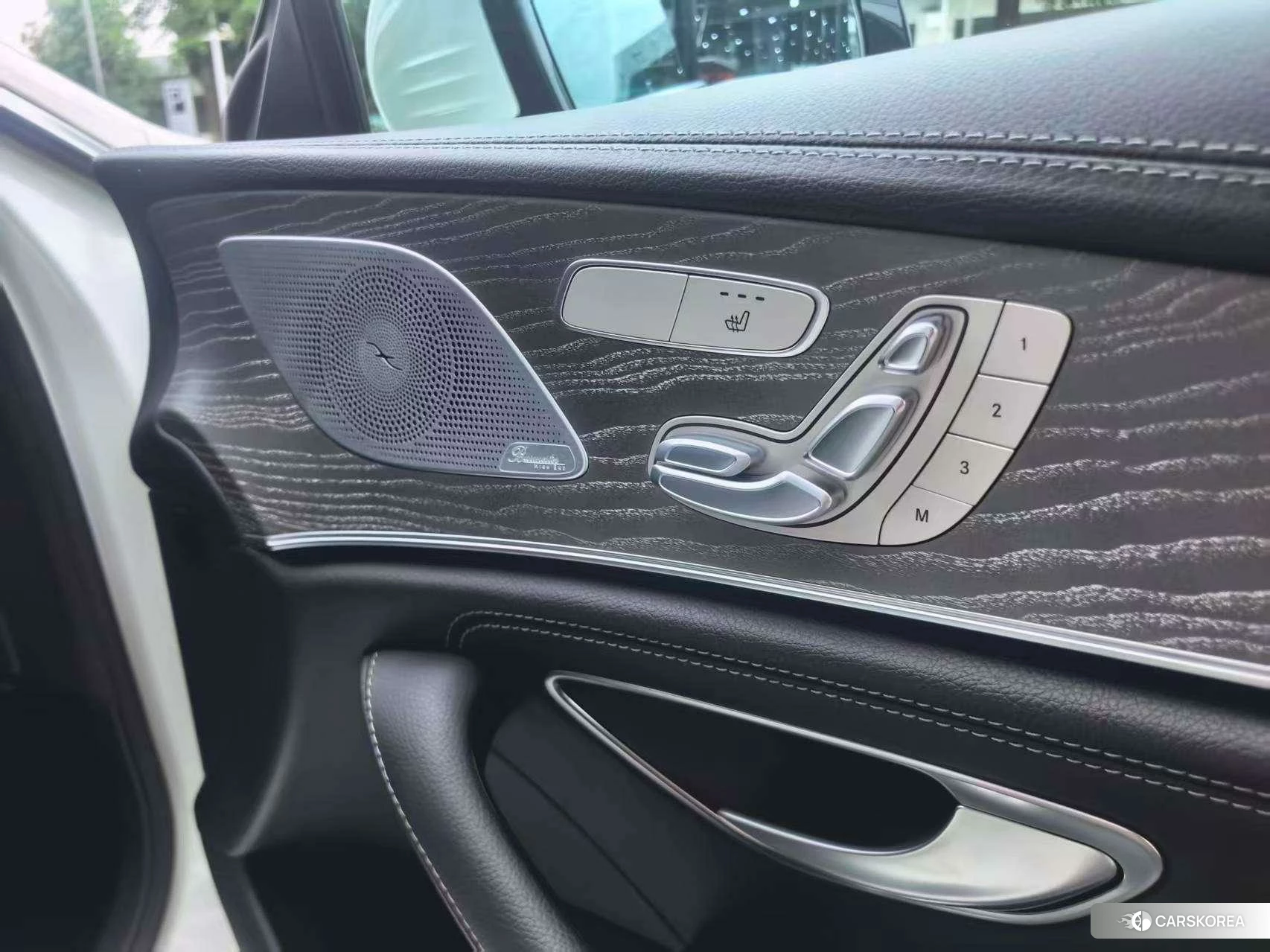 Mercedes-Benz CLS id 4419400 из Китая 11