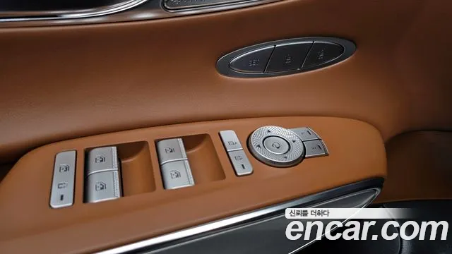 Genesis GV70 id 2469242 из Кореи 11