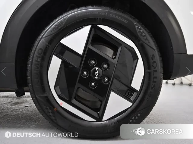 Kia Niro Plus id 3522881 из Кореи 11