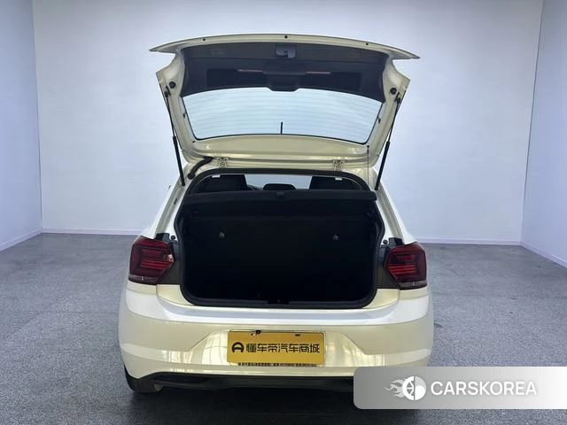 Volkswagen Polo id 4265301 из Китая 11